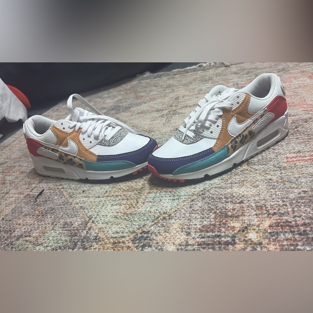 Nike Women's White, Tan, and Red Sneakers